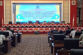 DPRD Kepri setujui pembahasan ranperda tentang pembentukan BUMD energi