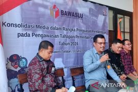 Bawaslu mengajak media berperan mengawasi Pilkada serentak
