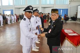 30 kades di Penajam dilantik kembali seiring  disahkan regulasi desa