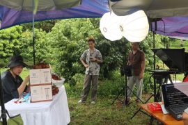 Huawei dan China Unicom beri layanan 5.5G untuk berjualan lici di China