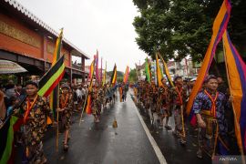 Pemkot Mojokerto lestarikan sejarah budaya lewat Kirab Mojobangkit