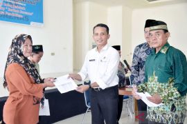 Baznas Bangka Barat salurkan bantuan kepada 86 mustahik