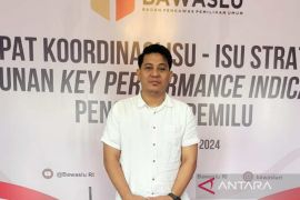 Bawaslu Luwu minta bakal calon bupati jaga estetika kota saat pasang baliho