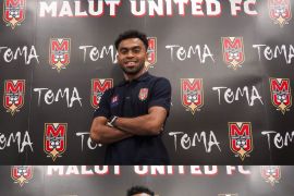 Liga 1: Si kembar Yakob-Yance Sayuri resmi berseragam Malut United