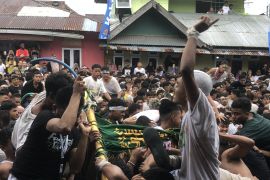 Pemprov Maluku  jadikan tradisi Abdau Tulehu agenda wisata nasional