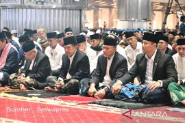 Salat Id di Istiqlal, Menteri AHY: Mari tingkatkan kepedulian dan semangat berbagi