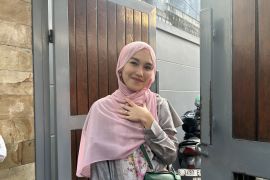 Cerita kedekatan Ayu Ting Ting bersama sang anak