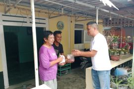 Mas Kia salurkan ratusan daging kurban ke warga Kota Madiun