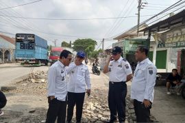 Wali Kota Metro target pembangunan 10 jalan strategis rampung Agustus 2024
