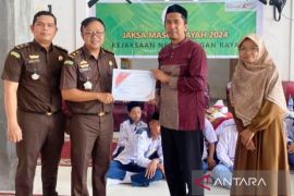 Kejari Nagan Raya Nagan Raya beri penyuluhan hukum bagi santri