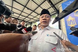 Mendag Zulhas tegaskan impor bahan baku tekstil tetap pakai pertek