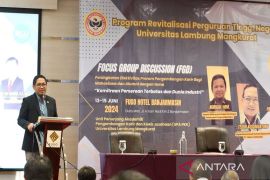 Hasil tracer study 70 persen alumni ULM terserap dunia kerja