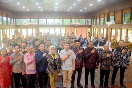 KPU Kepri gelar bimtek penyusunan produk hukum Pilkada 2024 di Natuna