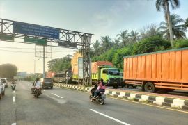Akses Jalan lintas Sumatera macet akibat aksi "Petruk" di Bakauheni
