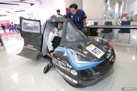 Peluncuran purwarupa mobil Sapuangin ITS