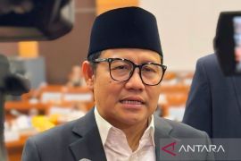 Cak Imin  ingatkan DPR tak berpuas diri meski citra positif meningkat