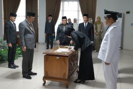 Penjabat Bupati Batola ingatkan pejabat baru ciptakan inovasi