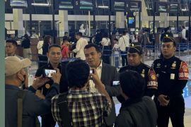 Tangani kendala sistem perlintasan Bandara Soetta, Imigrasi tambah personel