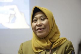 Pemkot Surabaya laksanakan tes darah deteksi dini tumbuh kembang bayi