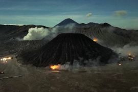 Daftar 15 gunung api yang populer di Indonesia