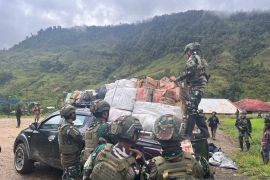 Koops TNI Habema dan masyarakat Nduga ciptakan rasa aman