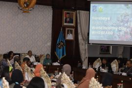 Pemkot Surabaya sempurnakan layanan kesehatan "Kota Layak Sehat Internasional"