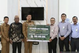 Pemkot Lhokseumawe terima zakat Bank Aceh Rp500 juta