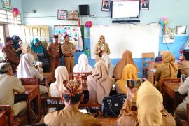 Banyuwangi pastikan tidak ada pungutan pada peserta didik baru SD/SMP