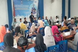 Bakal Cabup Kulon Progo memaparkan visi dan misi di depan kader PAN