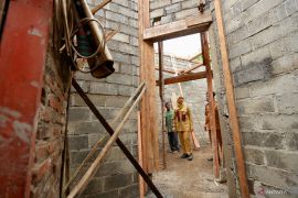 Banyuwangi tangani kemiskinan lewat program bedah rumah