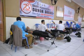 Polres Madiun sumbang darah ke PMI lewat bakti kesehatan donor darah