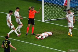 Varga keluar rumah sakit usai berbenturan dengan kiper Skotlandia