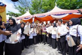 240 guru honorer Kabupaten Bengkalis terima SK PPPK