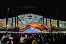 Malam terakhir KKR perkemahan pemuda GPdI di Minut ramai