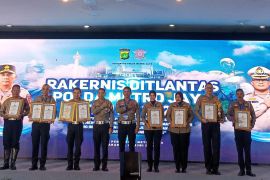 Polresta Soekarno Hatta terima penghargaan dari Dirlantas Metro