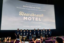 Reza Rahadian sebut "Heartbreak Motel"