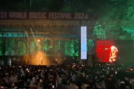 Lagu "Imagine" John Lennon tutup penampilan Kitaro di RWMF 2024