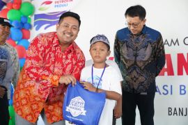 Sambut Ulang Tahun ke 28, Elnusa Petrofin gelar khitanan massal dan edukasi peduli lingkungan di Banjarmasin