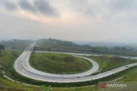 Berharap Tol Cigatas jadi pengungkit perekonomian Garut