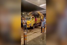 Kepolisian dalami kejiwaan WNA yang ugal-ugalan dengan truk curian