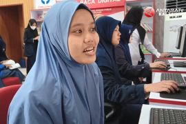 Mahasiswa STAI Kapuas kunjungi pojok baca digital