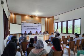 PLN UIP KLB ikut kembangkan potensi desa di Kendawangan