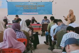 Warga Riko Penajam dibekali SP4N LAPOR!  demi pelestarian lingkungan