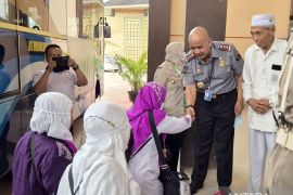Imigrasi Gorontalo kawal kepulangan jamaah haji