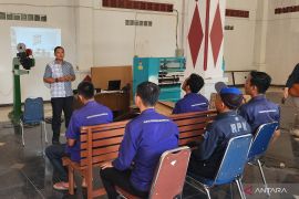 UPTD RPK Babel Gelar Pelatihan Tenaga Operator Produksi Kemasan