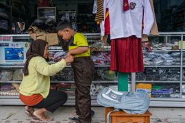 Kiat siapkan mental anak agar semangat masuk sekolah ala psikolog