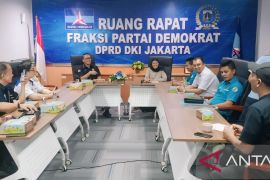 Operator JakLingko keluhkan pembagian kuota armada