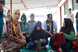 PKK Sulbar mengapresiasi kreativitas narapidana Lapas Perempuan Mamuju