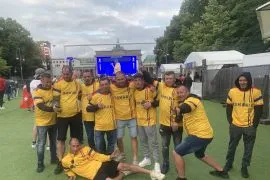 Suporter tetap bangga meski Rumania tersingkir