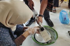 Nature Community berdayakan warga SBT kelola limbah sampah jadi bernilai ekonomi